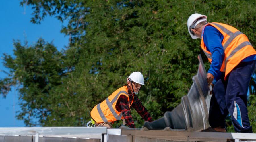 Expert top industrial roofings services in Markesan, WI